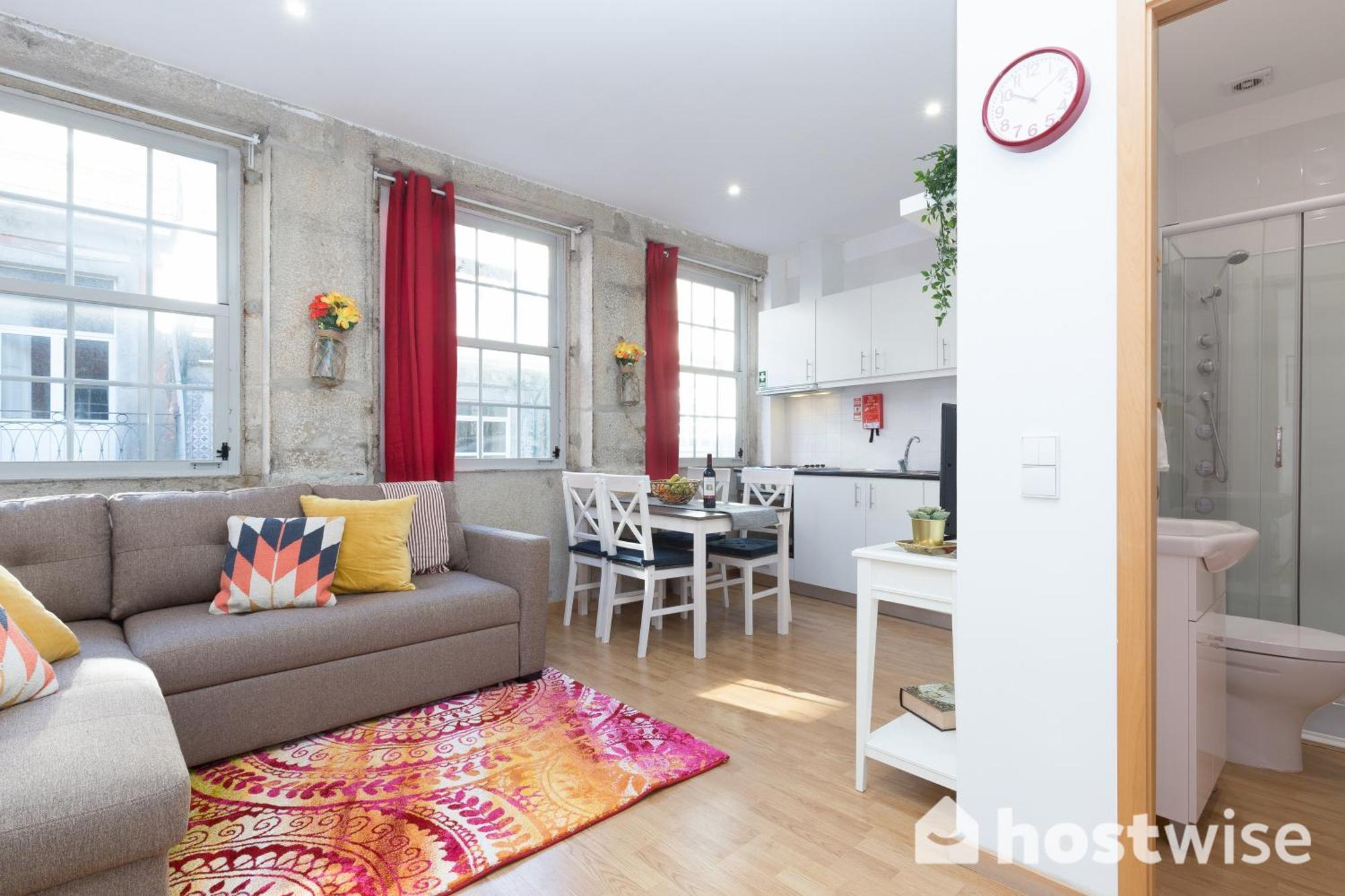 Host Wise - Colorful Fresh Flats - Batalha Apartment Porto Room photo